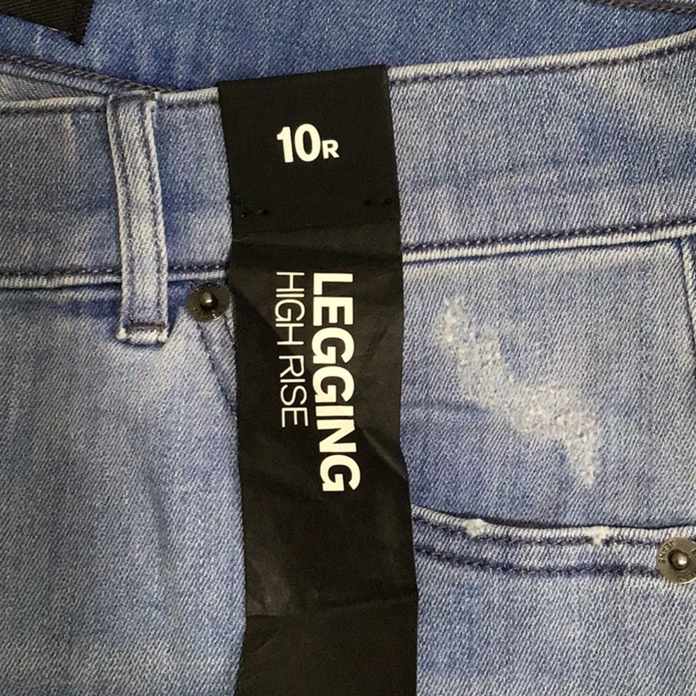 🆕 Express Ripped Knee Skinny Jeans High Rise - Picture 12 of 13